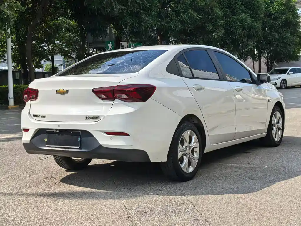 Chevrolet Cavalier — миниатюра 4