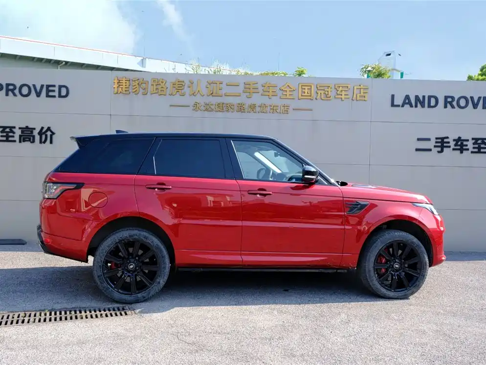 Land Rover Range Rover Sport 2021 3.0 L6 HST