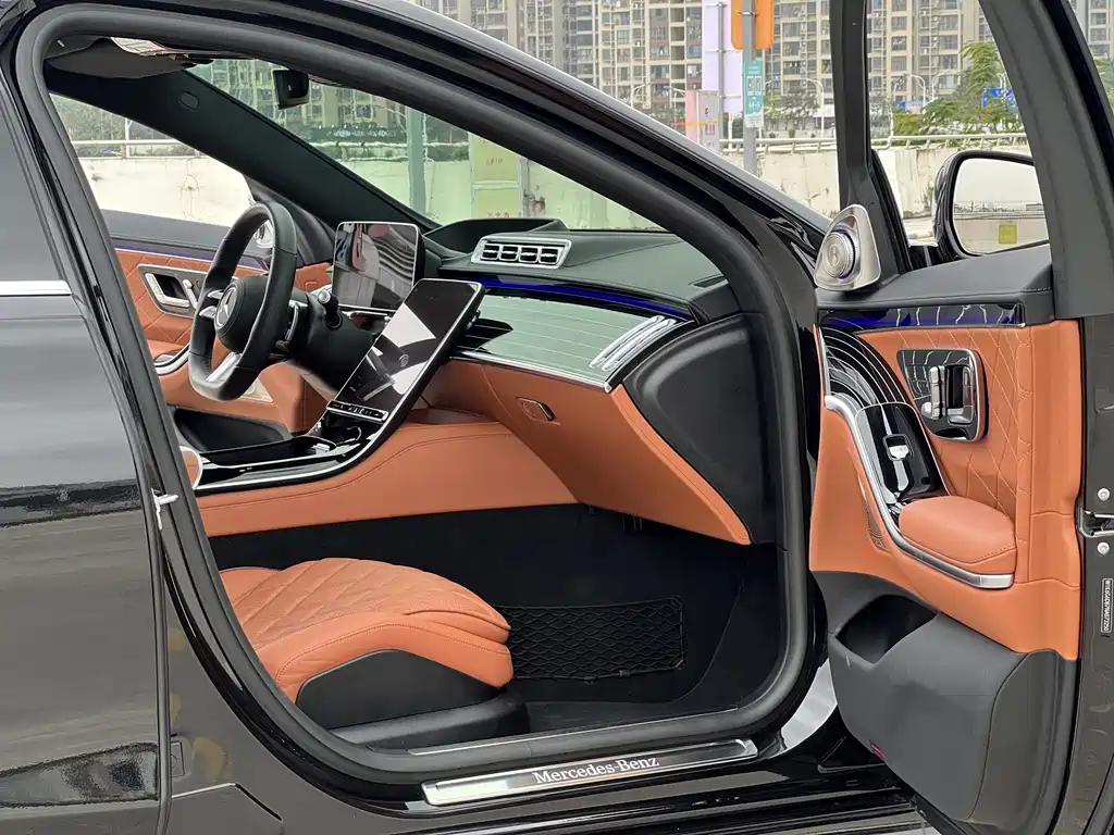 Mercedes-Benz S-Class — миниатюра 7