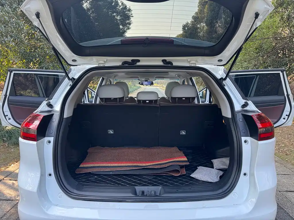 GEELY AUTOMOBILE BOYUE