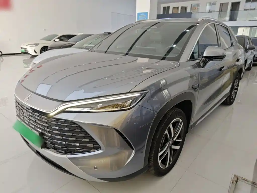 BYD L DM-i — миниатюра 2