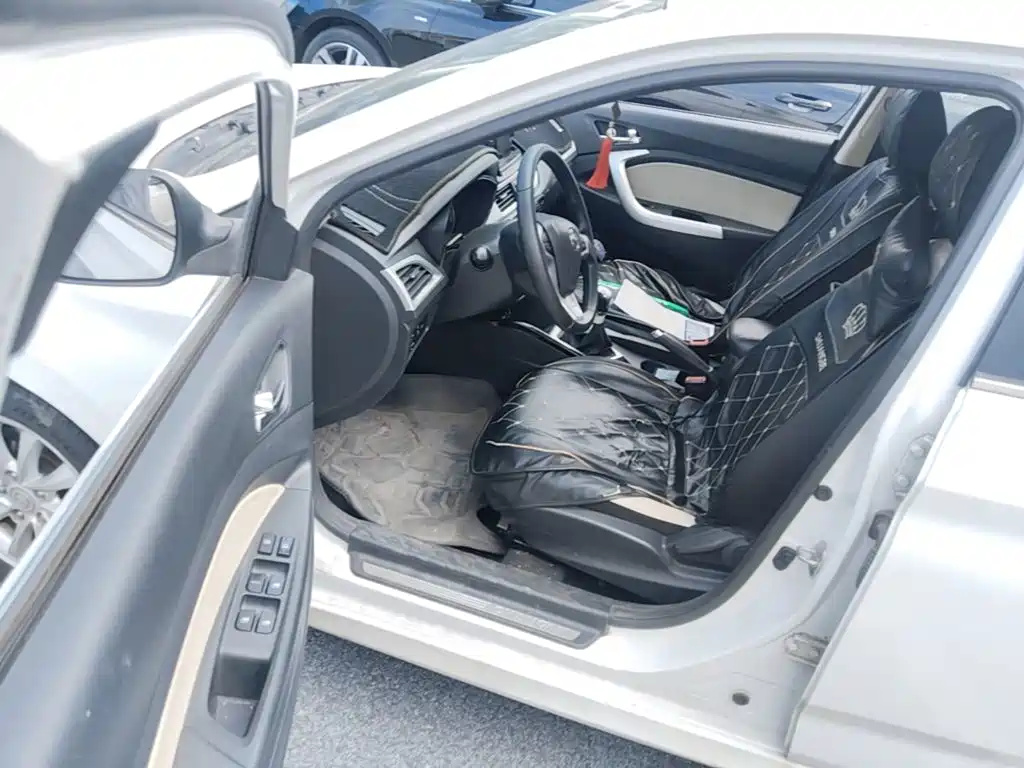 Changan V7 — миниатюра 21