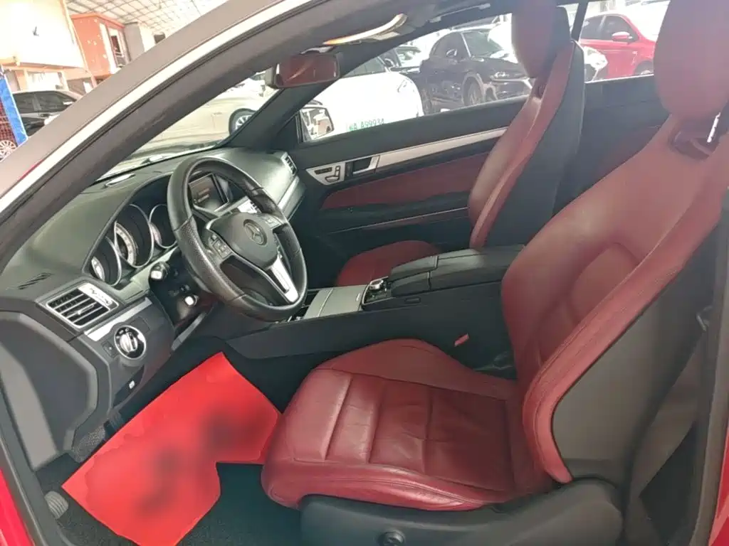 Mercedes-Benz E-Class (Import) — миниатюра 15