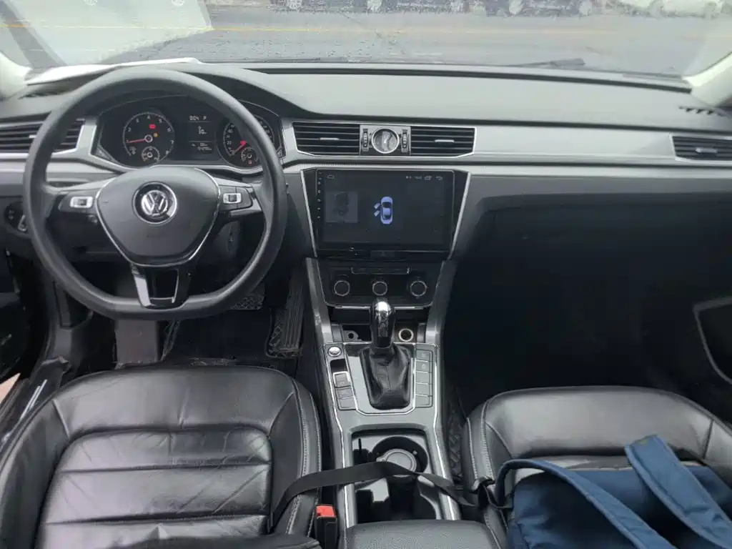 Volkswagen Passat — миниатюра 10