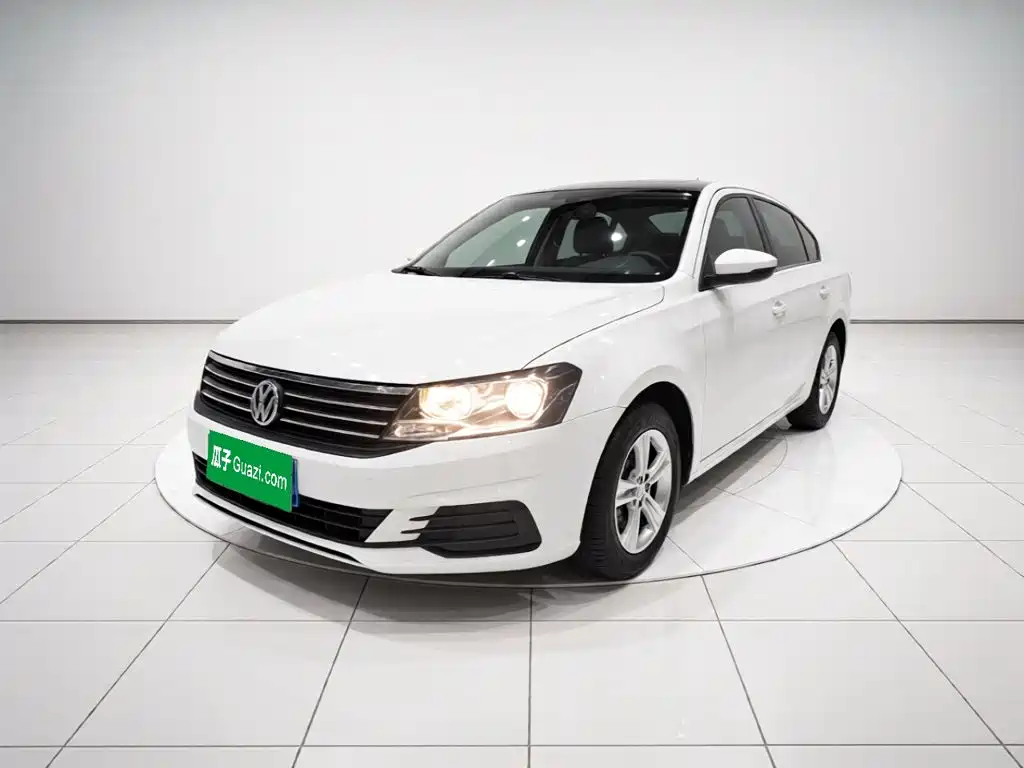Volkswagen Lavida — миниатюра 2