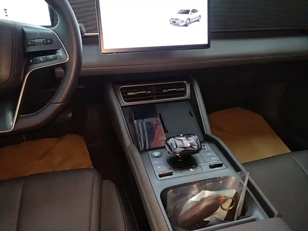BYD Qin L — миниатюра 14