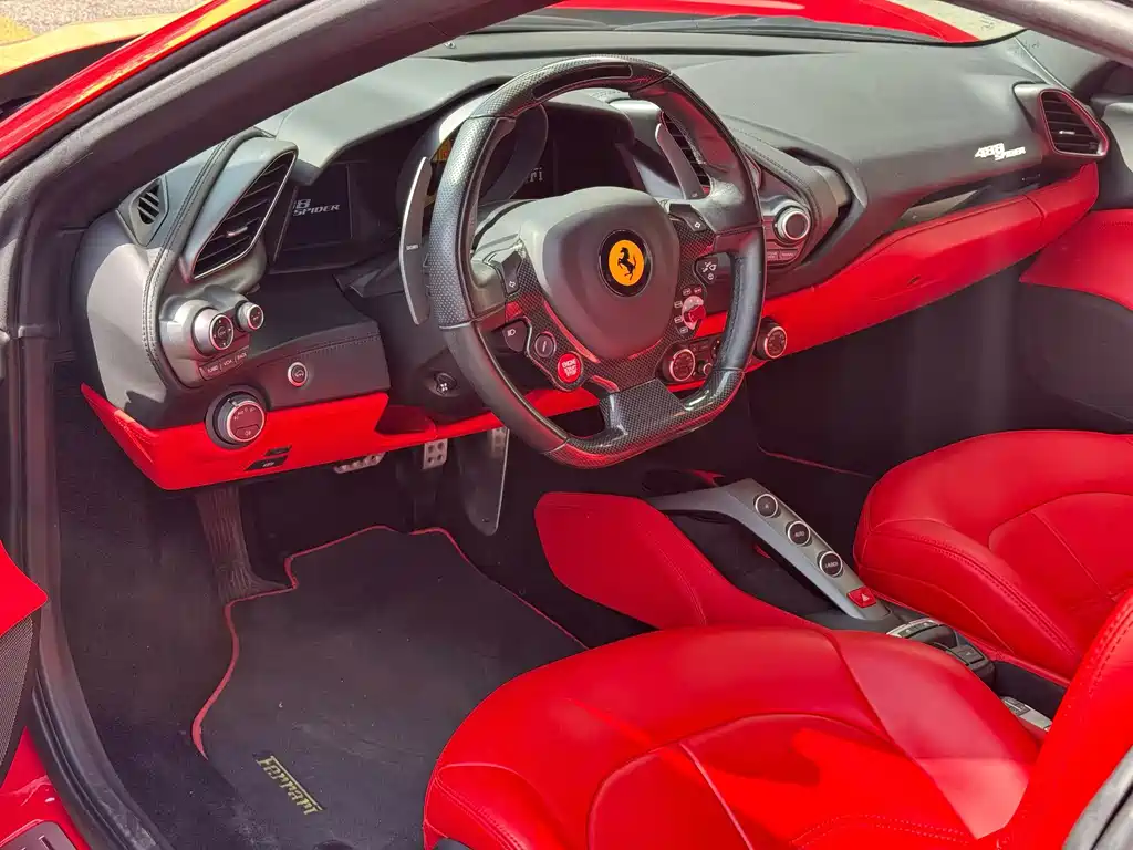 Ferrari 488 — миниатюра 8