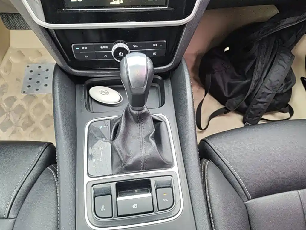 BYD MAX — миниатюра 14