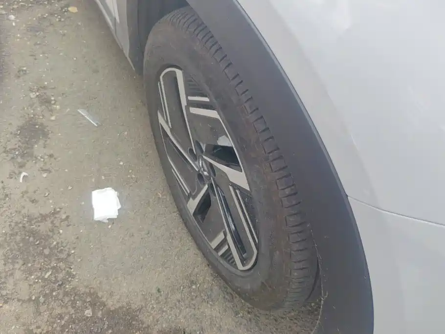 Wuling Xingguang S — миниатюра 6