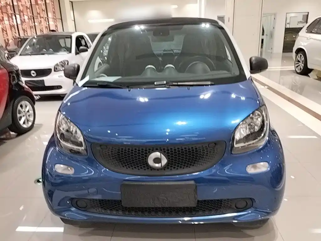 smart Smart Fortwo — миниатюра 3