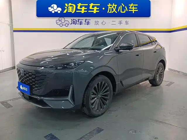 CHANGAN  UNI K 2022