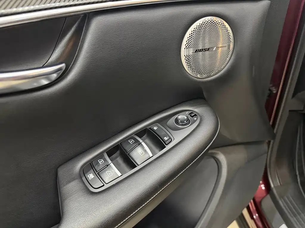 Infiniti QX50 2.0T 2WD Fashion Edition, фото 13