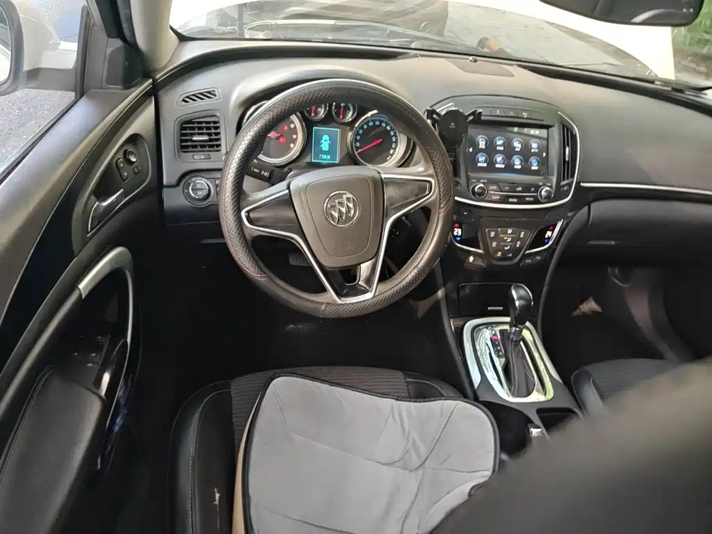 Buick Regal — миниатюра 6