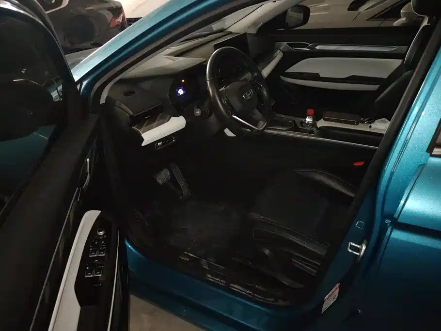 Geely Emgrand — миниатюра 9