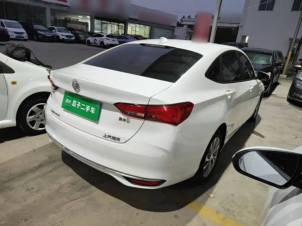 Buick Verano — миниатюра 7