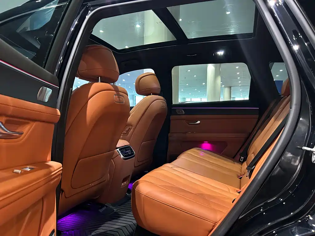 AITO Wenjie AITO M7 — миниатюра 9