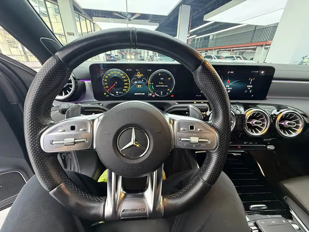 Mercedes-Benz A-Class AMG — миниатюра 5