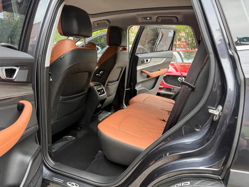 Chery Tiggo 8 PLUS — миниатюра 5