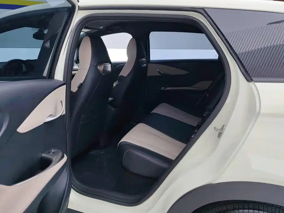 BYD Dolphin — миниатюра 11