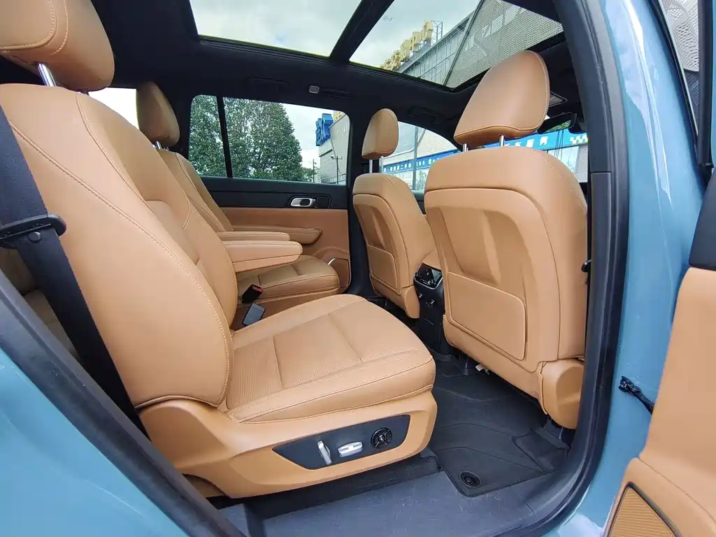 Li Auto Li ONE — миниатюра 7