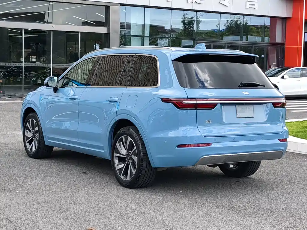 Li Auto Li ONE — миниатюра 17