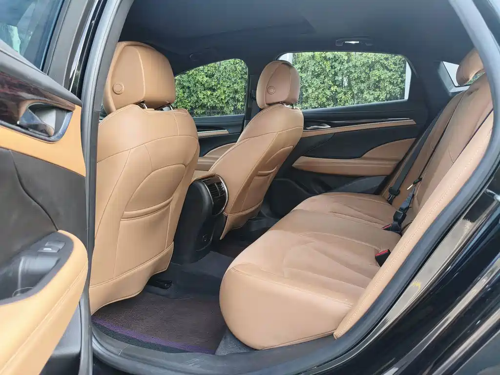 Buick LaCrosse — миниатюра 13