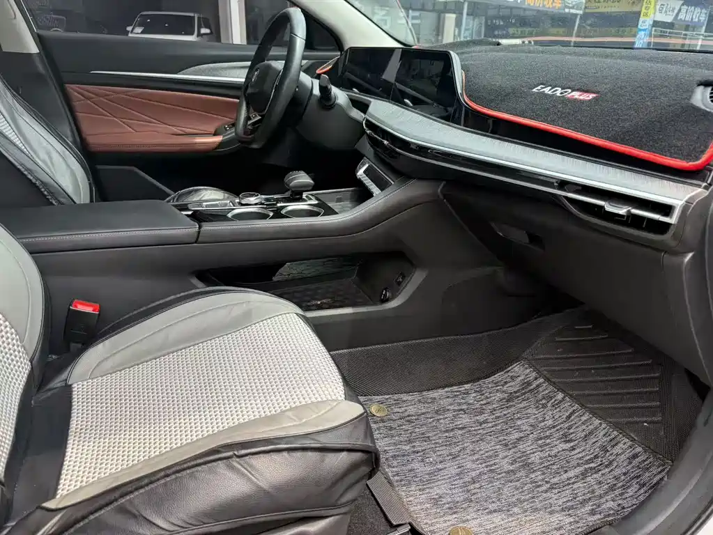 Changan Eado — миниатюра 11