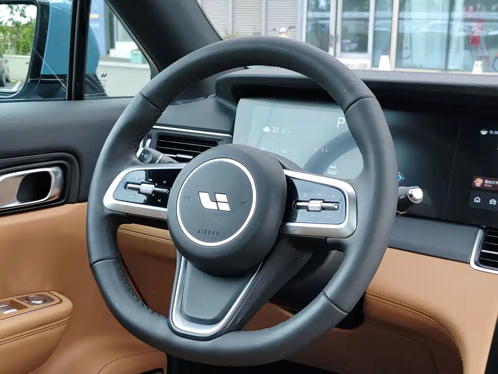 Li Auto Li ONE — миниатюра 12