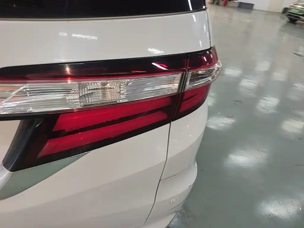 Honda Odyssey — миниатюра 8