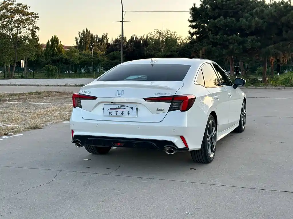 Honda Integra — миниатюра 6