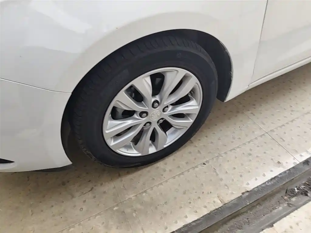 Buick Excelle — фотографии объявления, Фото 23