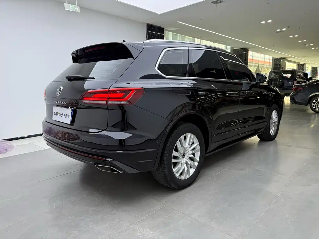 Volkswagen Touareg — миниатюра 2