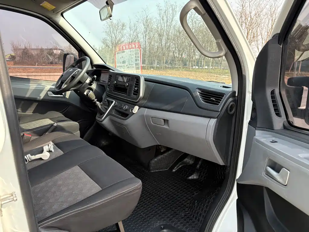 SAIC MAXUS XINTU V80