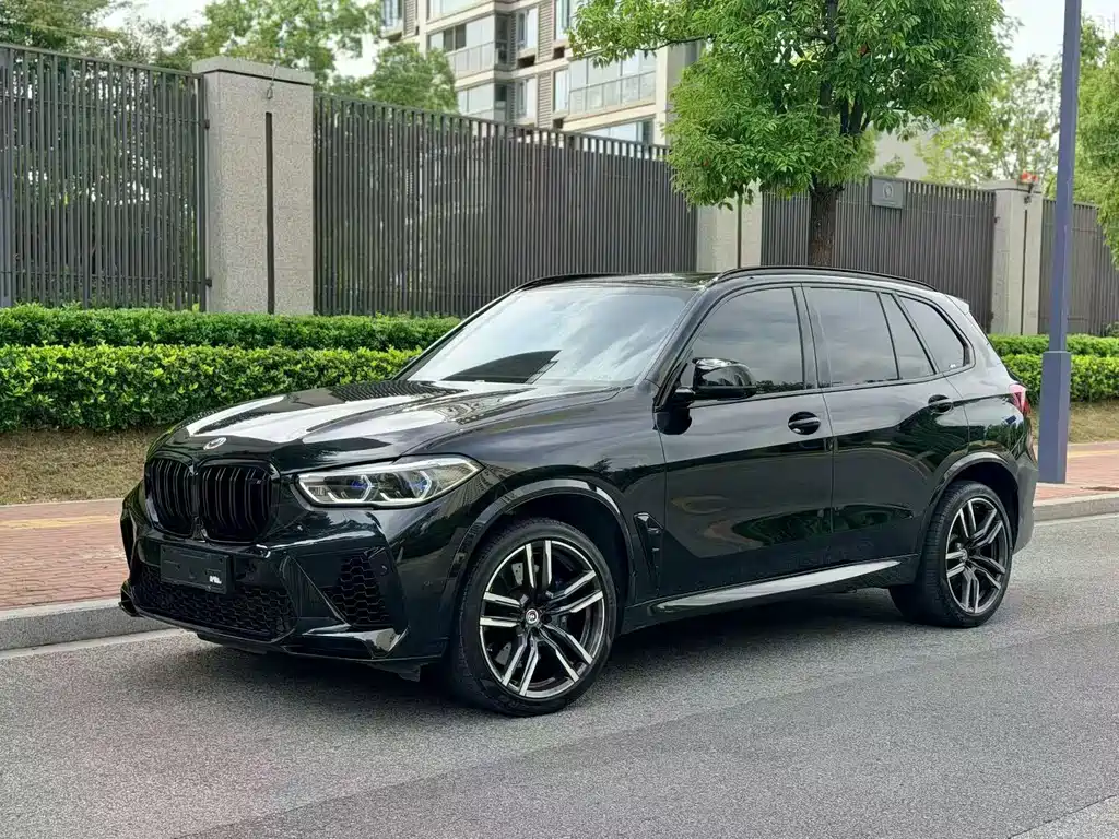 BMW X5 M