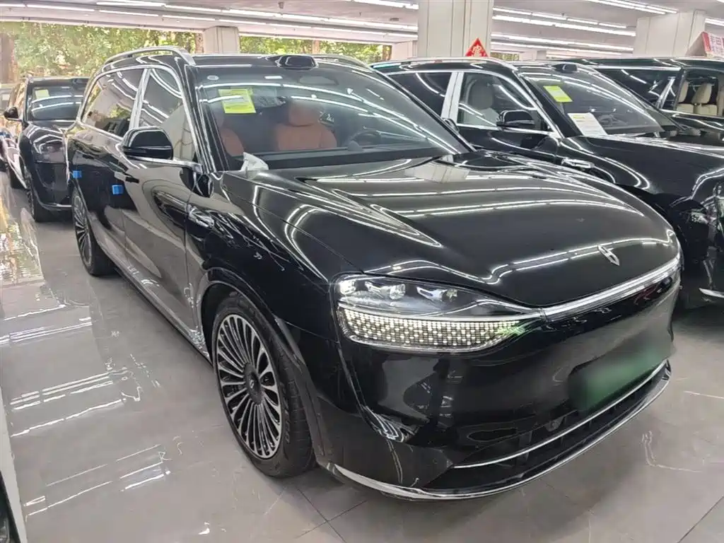 Aito M9 2025 Ultra 52kWh 6 мест (192 )
