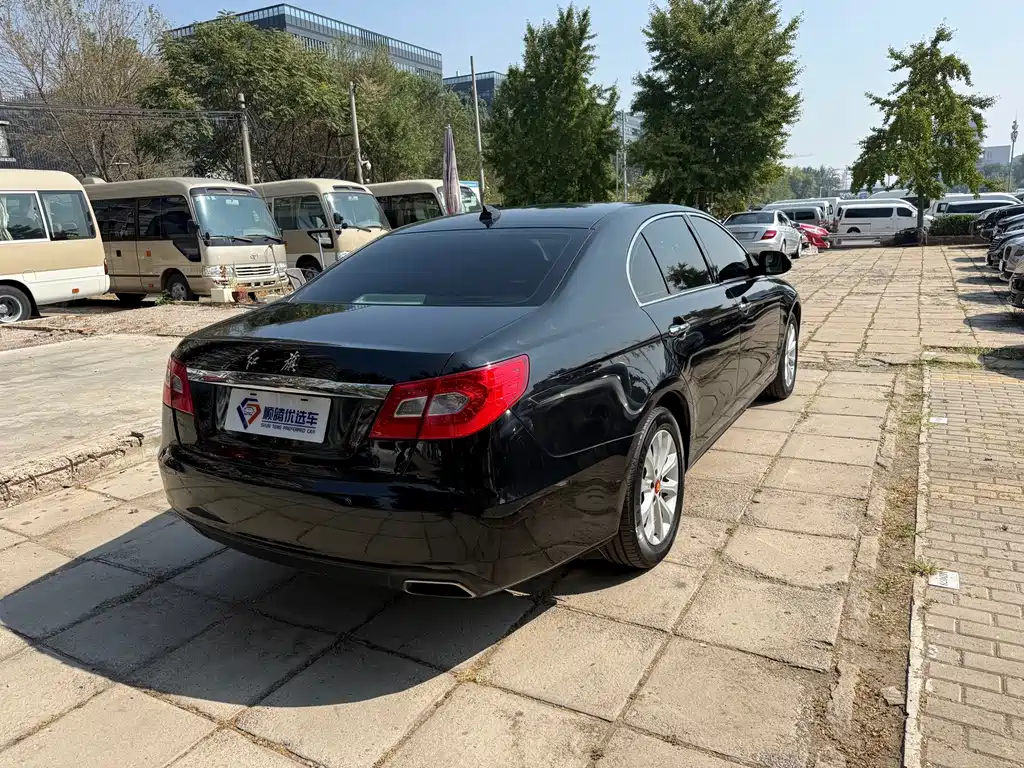 Hongqi Hongqi H7 — миниатюра 4