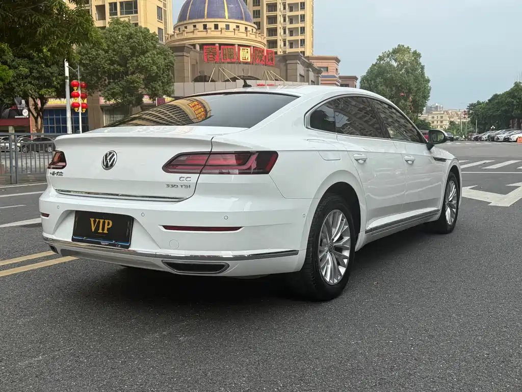 Volkswagen CC — миниатюра 6