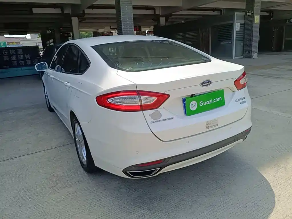 Ford Mondeo — миниатюра 5