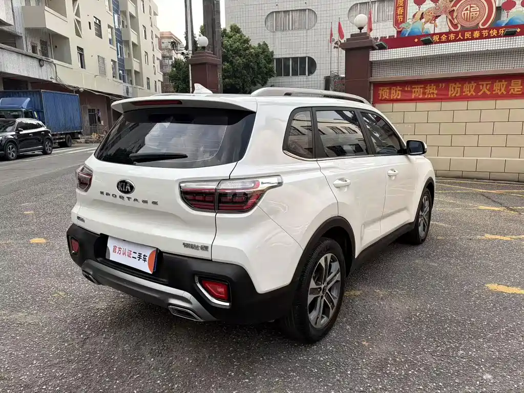 Kia Sportage — миниатюра 5