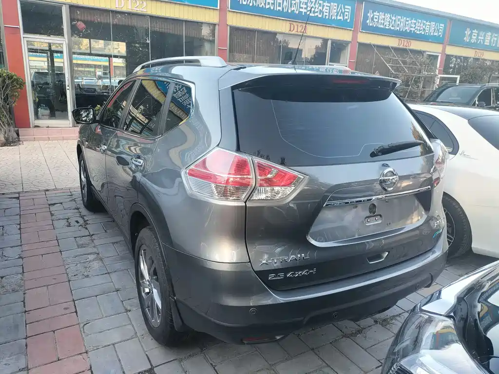 NISSAN QIJUN