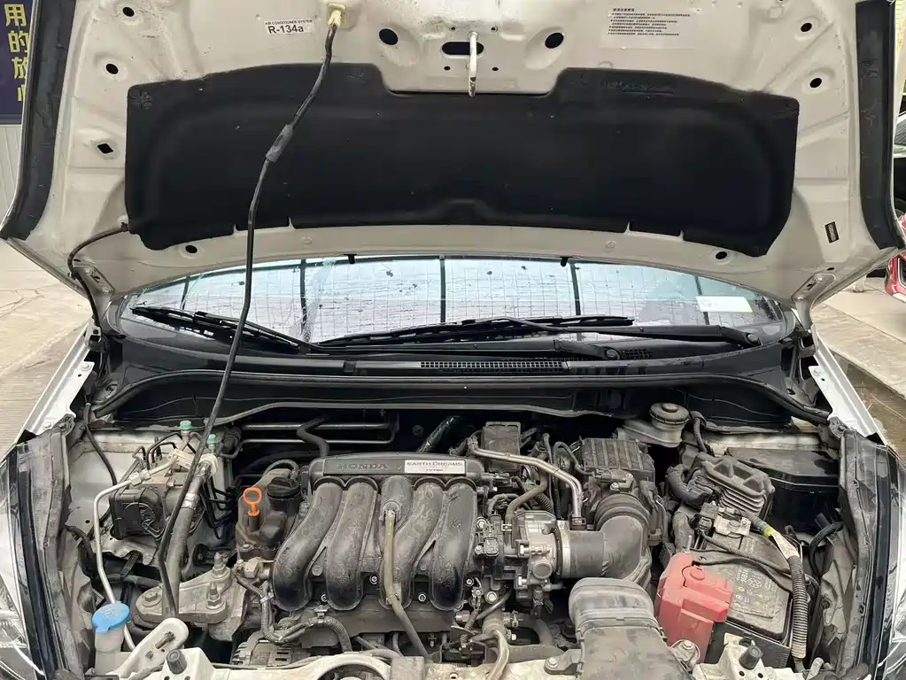 Honda Fit — миниатюра 15