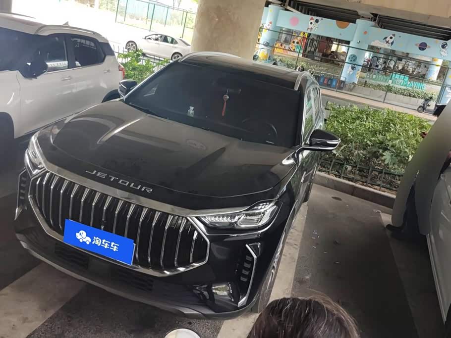 Jetour Jetour X70 PLUS 1.5 л 2024 г. Чёрный, пробег 16600 км