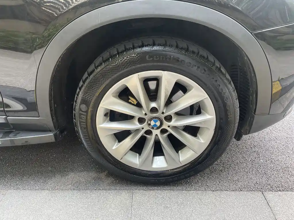 BMW X3 (Import) — миниатюра 8