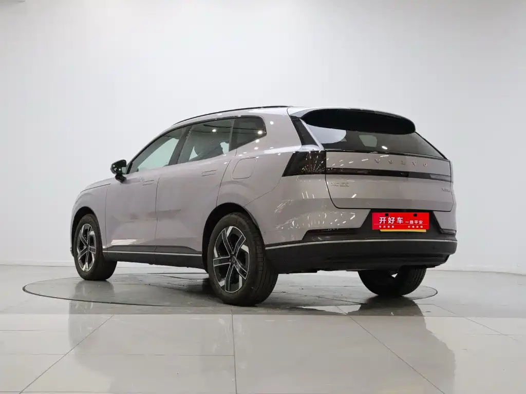 Volvo гибрид Volvo XC70 plug-in — миниатюра 5