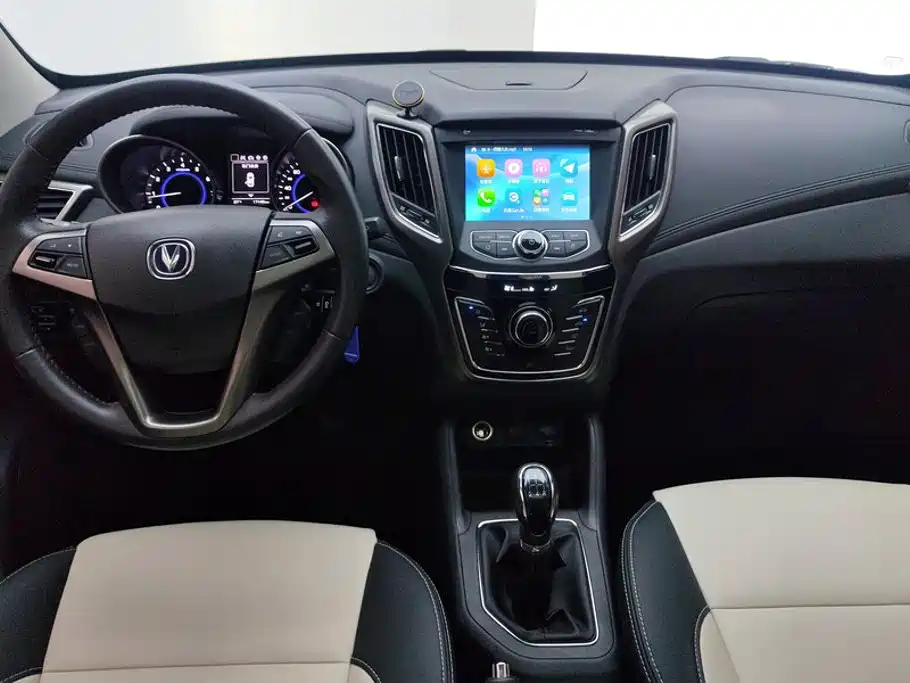 Changan CS35 — миниатюра 12