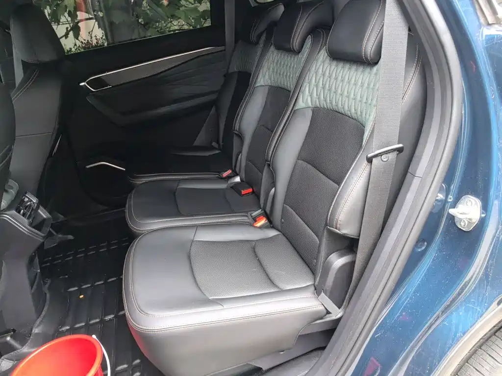 Geely Haoyue L — миниатюра 13