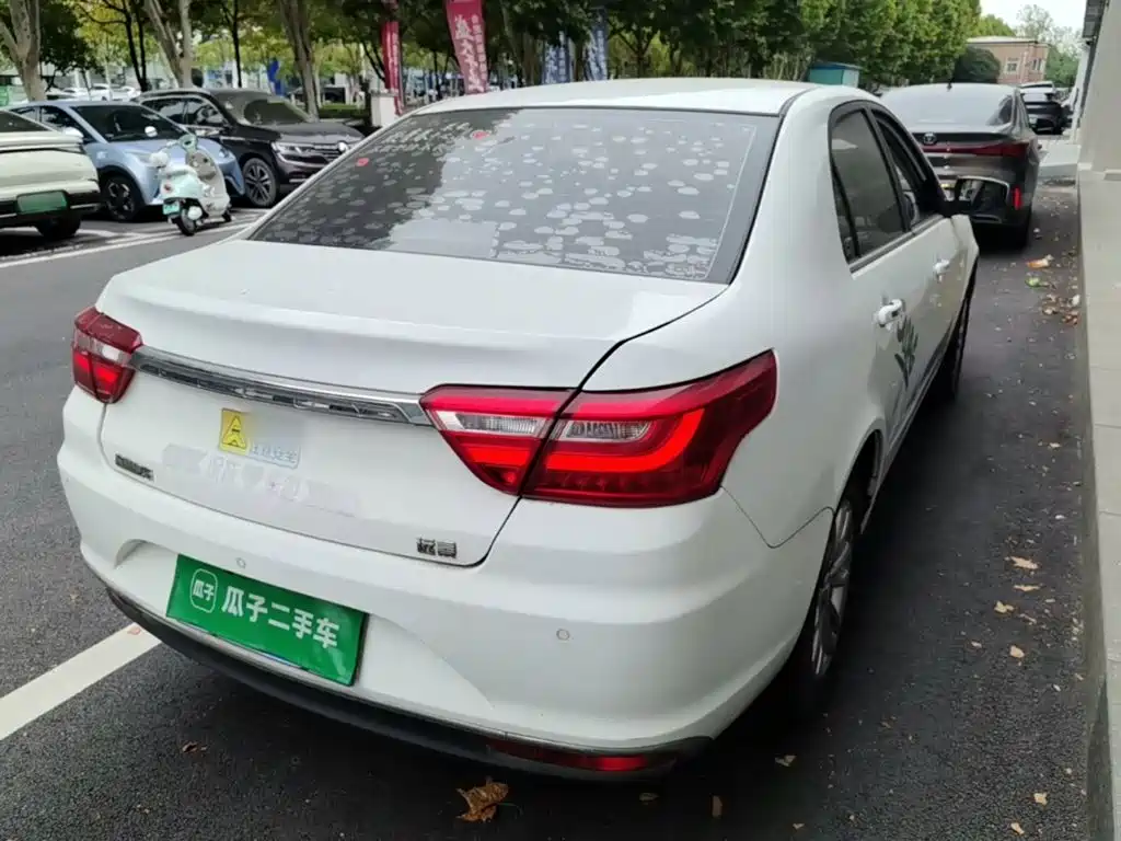 Geely Vision — миниатюра 7
