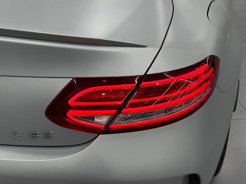 MERCEDES-BENZ C CLASS AMG