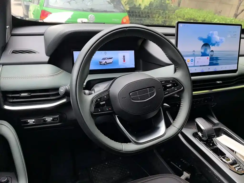 Geely Haoyue L — миниатюра 6