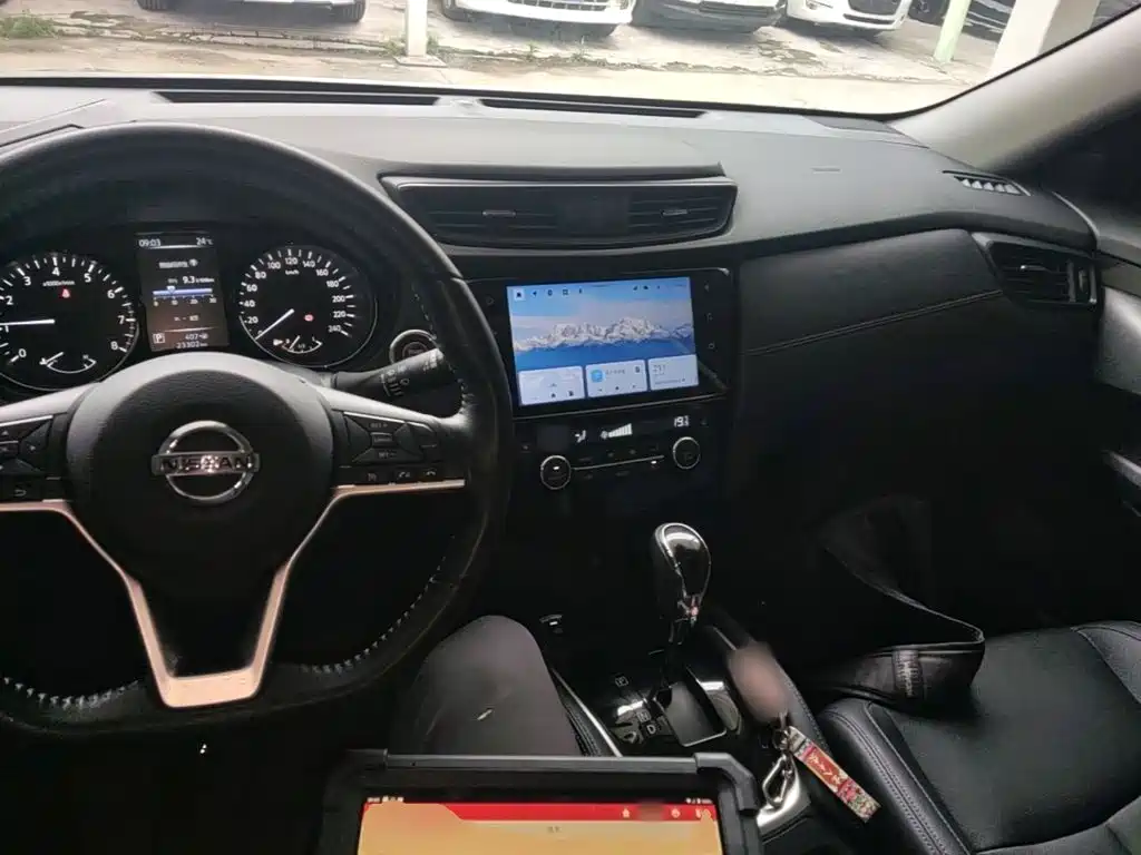 Nissan X-Trail — миниатюра 10